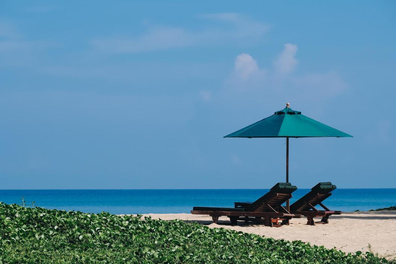 Wanakarn Beach Resort & Spa Пхангнга Экстерьер фото